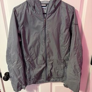 Columbia gray light weight packable rain jacket size M